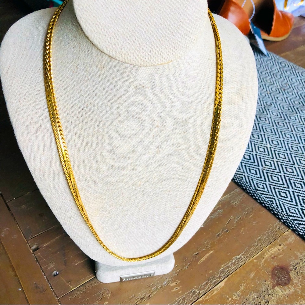 Gold chain, flat weave, 20 in